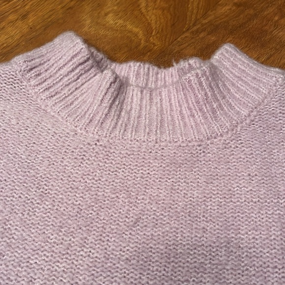 Like new Wild Fable light lavender knit sweater - Picture 2 of 12